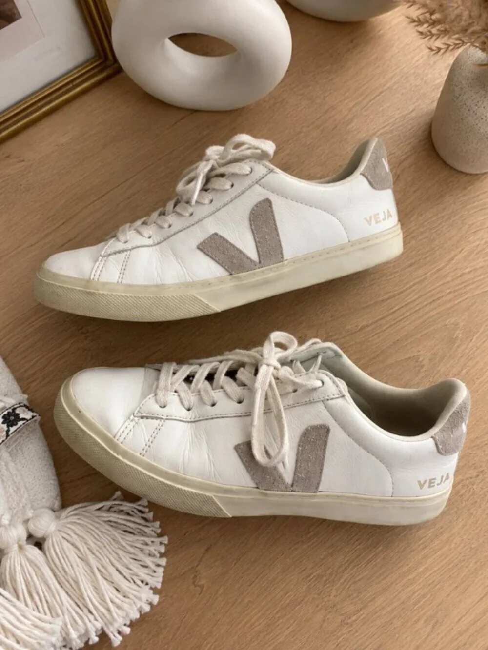 VEJA Campo White Sable Leather Sneakers Women’s EU 39 US 8
